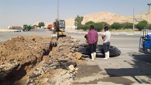 اصلاح شبکه توزیع آب میدان مادر رامهرمز