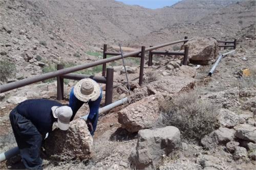 مشکل قطع آب روستای دیونی به دلیل ریزش کوه برطرف شد