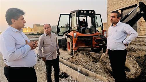 رفع مشکل پس زدگی شبکه فاضلاب بیش از 1000 مشترک مسکن مهر امیدیه