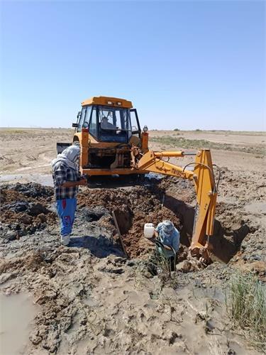 شکستگی خط انتقال تامین آب شرب 11 روستای رامشیر ترمیم شد