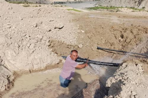 برداشت موقت آب شرب روستای تنگ چویل باغملک از رودخانه علا