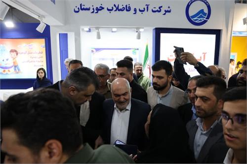 غرفه شرکت آبفا خوزستان در محل نمایشگاه هفته دولت آغاز بکار کرد