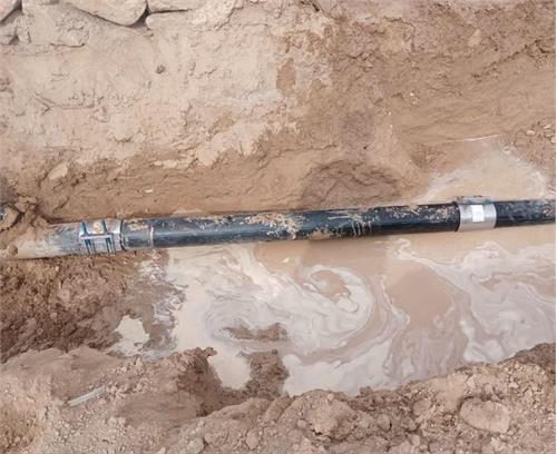 تعمیر شکستگی خطوط آبرسانی در دو روستای بندرماهشهر
