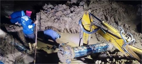 پیشگیری از هدر رفت بیش از 4 هزار مترمکعب آب / مهار شکستگی در خط انتقال روستایی شادگان